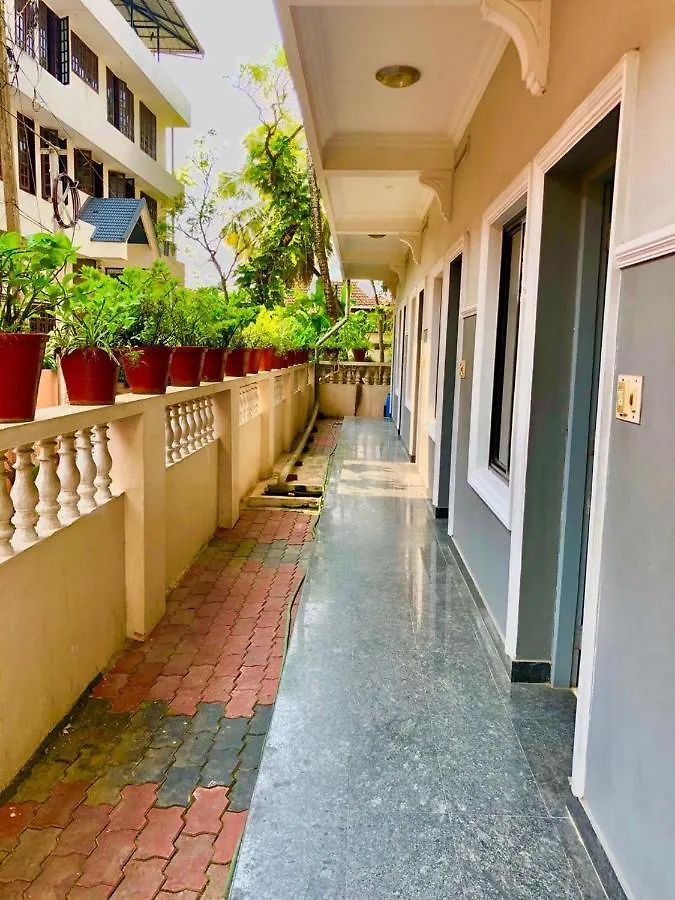 Lodge New As Tourist Home Kochi