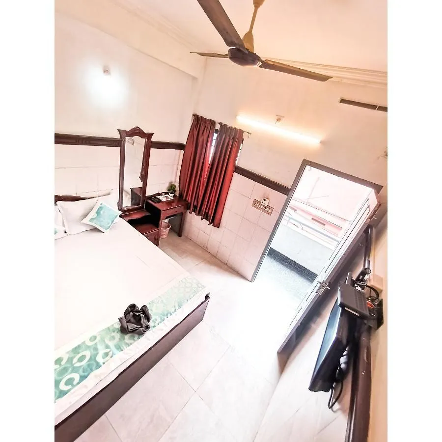 Lodge New As Tourist Home Kochi