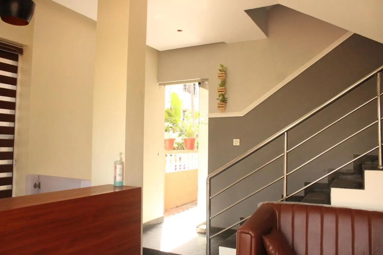 New As Tourist Home Kochi Lodge