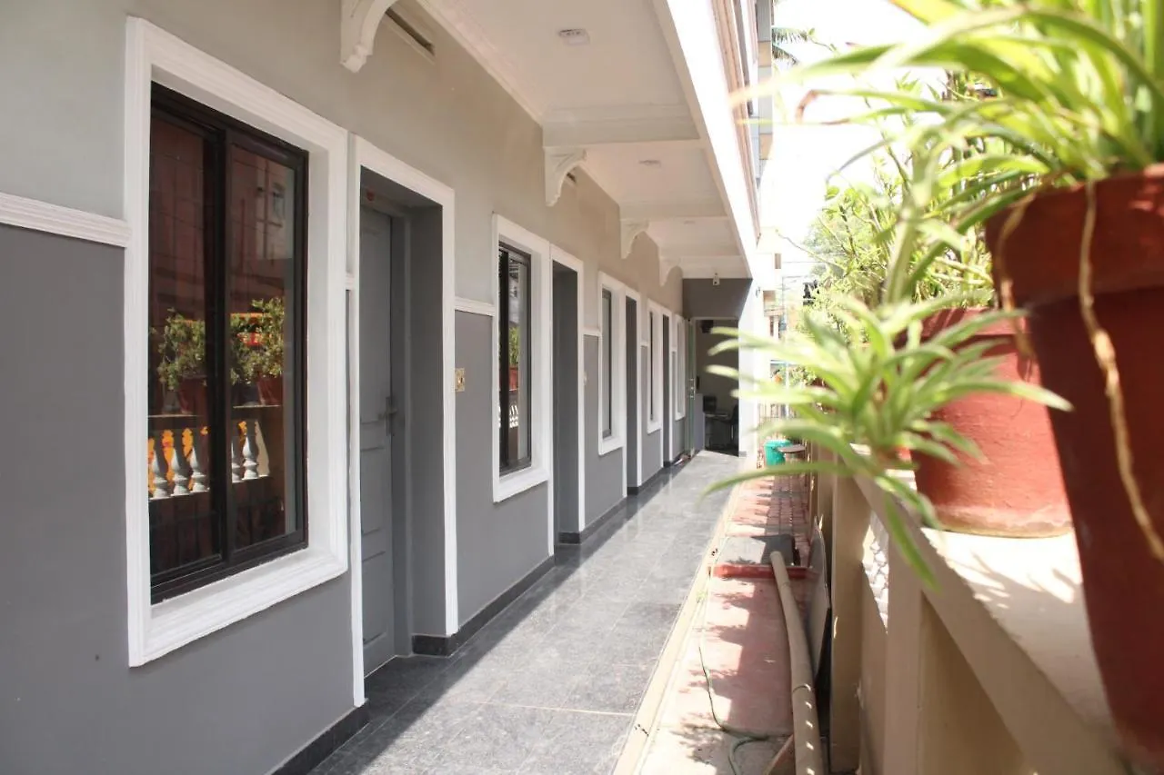 New As Tourist Home Kochi 0*,  India