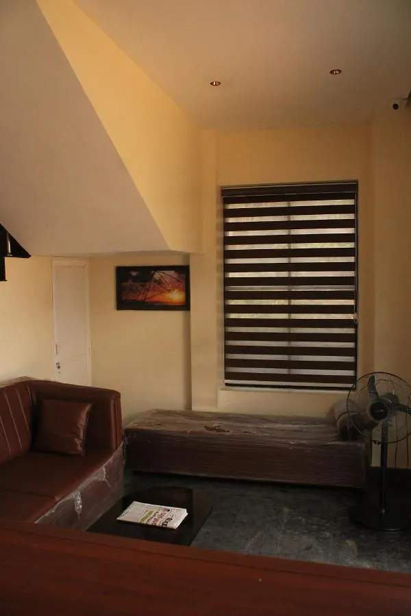 Lodge New As Tourist Home Kochi India