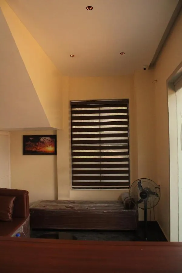 New As Tourist Home Kochi