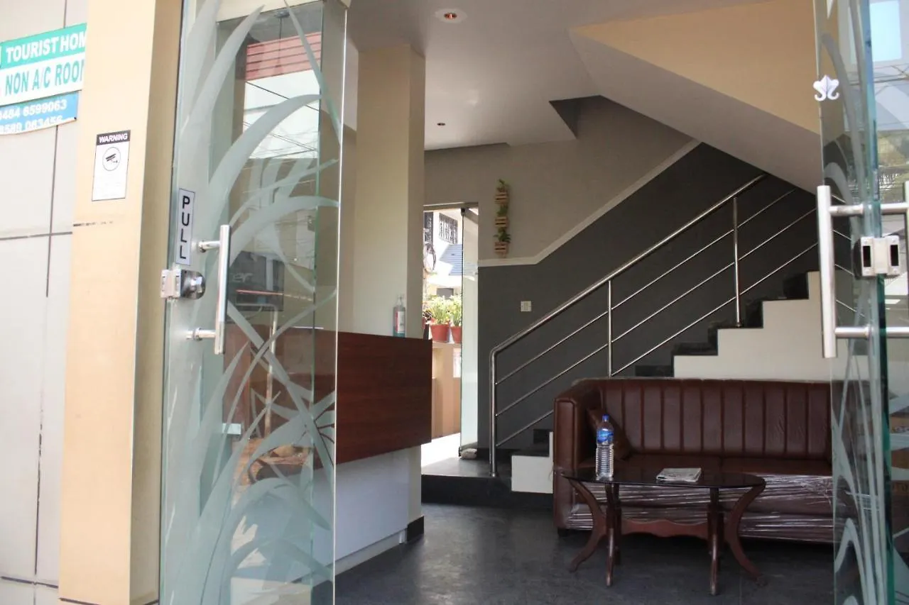 New As Tourist Home Kochi India